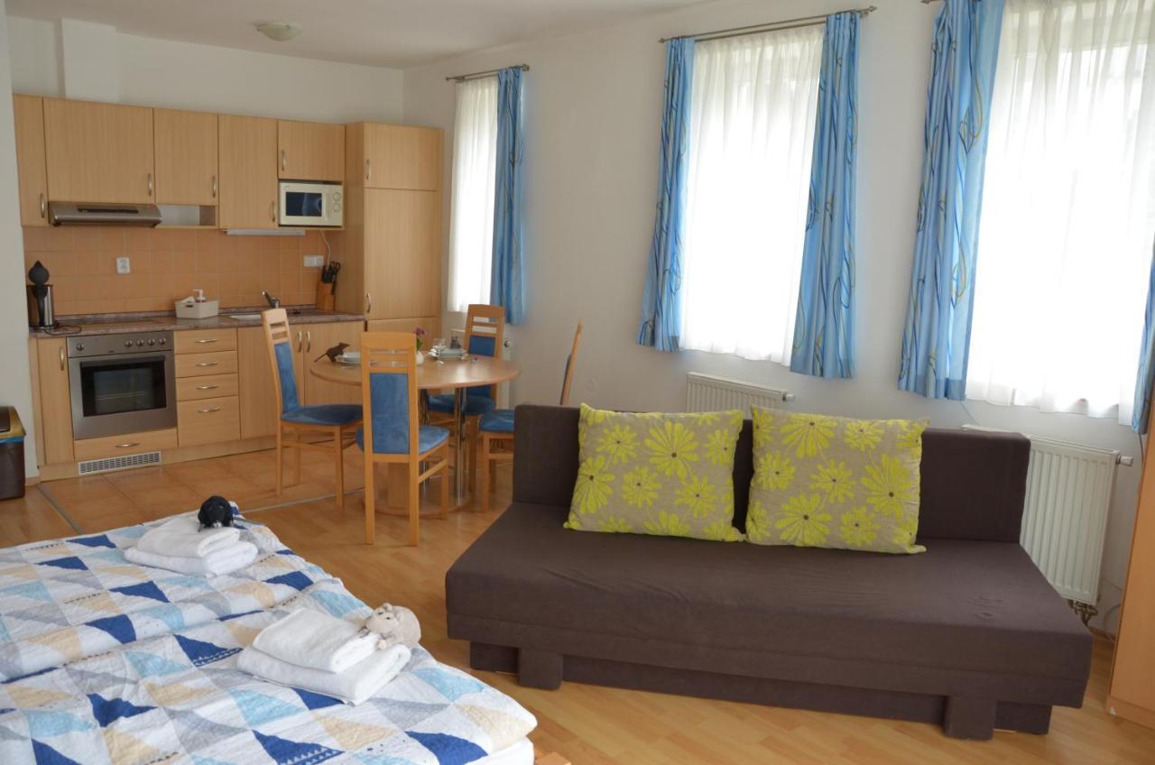 Lipno Riviera - Mysi V Bote Lipno nad Vltavou Exterior foto